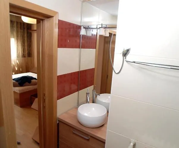 Belvedere Apartment *